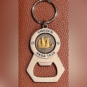 NWOT STOCKHOLM VASA 162Souvenir Key Ring Keychain w/ Bottle Opener 2 sided